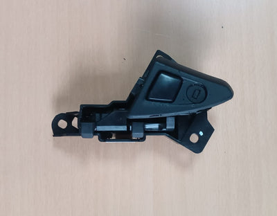 BMW Orta Konsol Kol Daya Kilidi 1600320