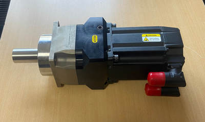 Allen-Bradley Kinetix MPL-A420P-HJ72AA MP-Series 240V AC Endüstriyel Servo Motor