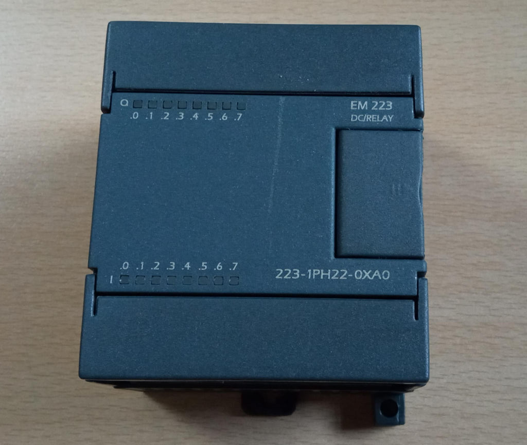 UniMAT UN 223-1PH22-0XA0 Digital Module – Gümrük Sepeti