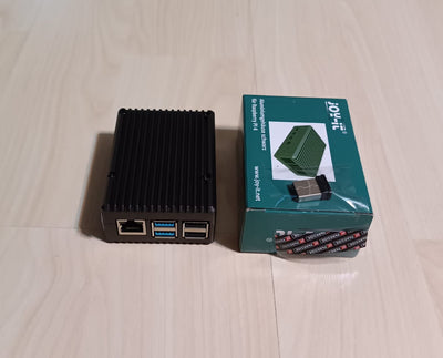 Raspberry Pi 4 8GB + Joy-iT RB-AlucaseP4+08