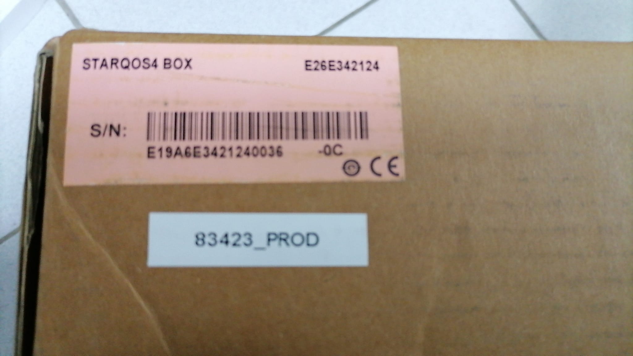 celeste-starqos4-box-professionnel-routeur-entreprises