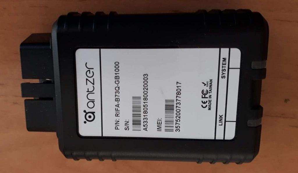 Antzer Tracker With Standard Gps & Bluetooth Rifa-B73Q-Gb1000